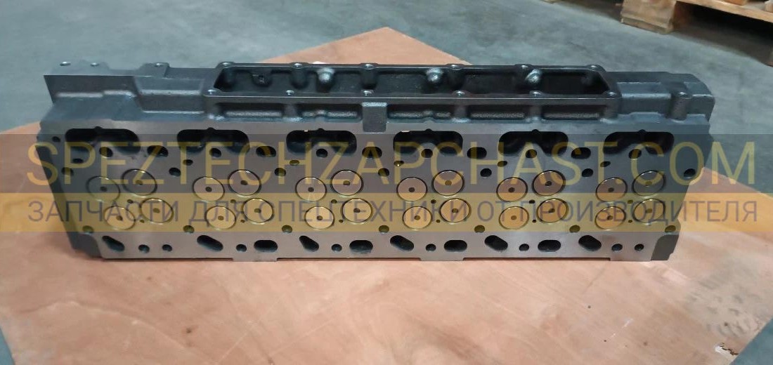 Головка блока цилиндров John Deere 6068 RE553421