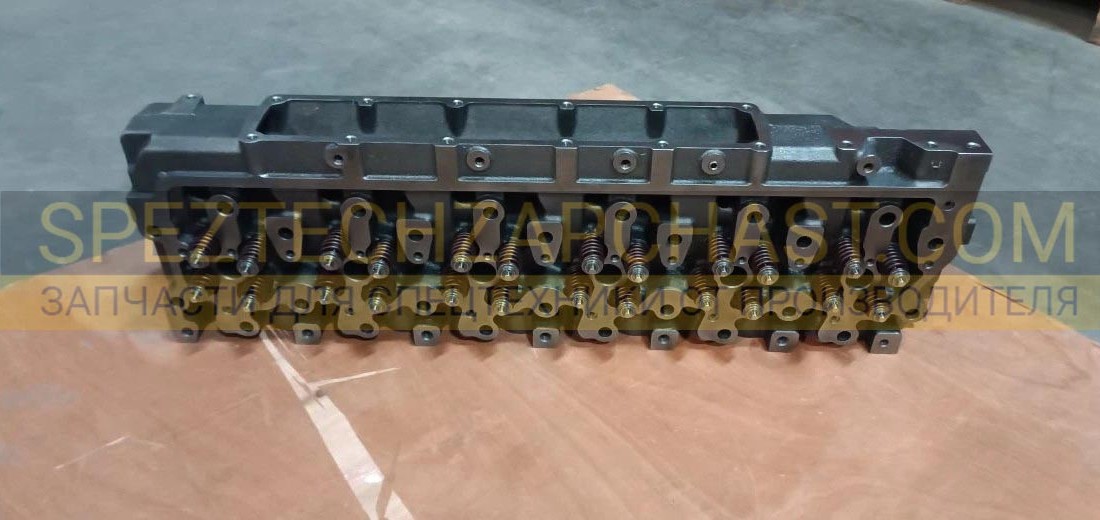 Головка блока цилиндров John Deere 6068 RE553421